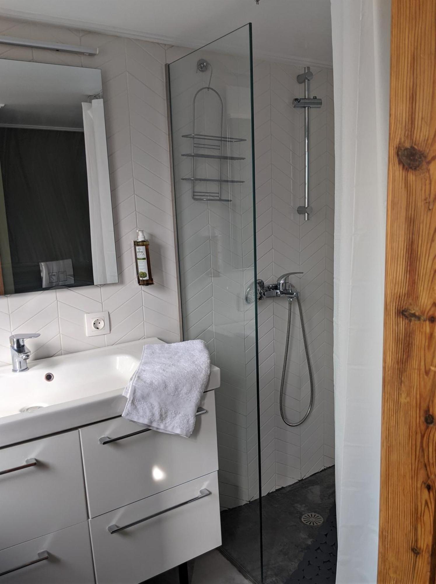 Holodek Apartments : Parthenon Atena Cameră foto